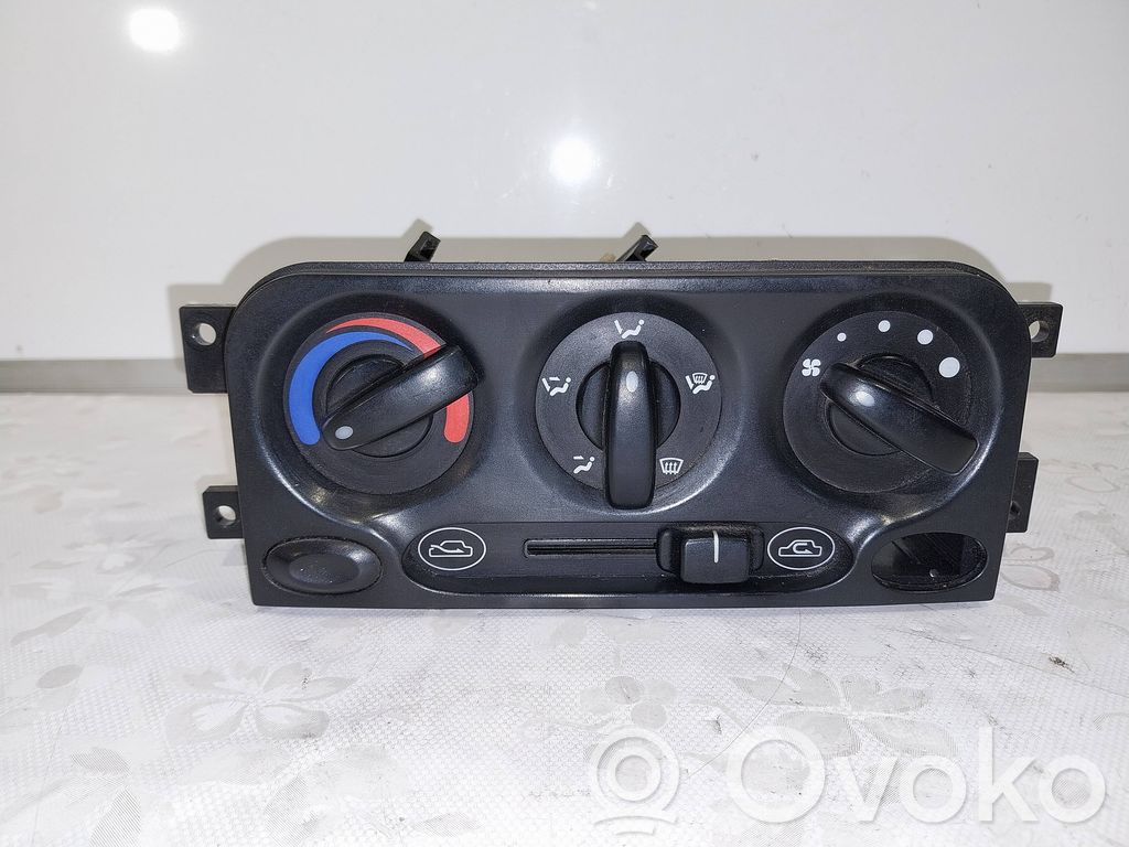 Air conditioning/heating control unit   WL15A,19991102
