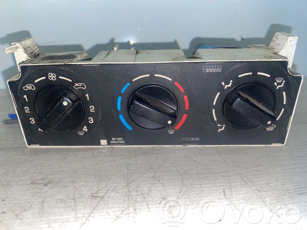 Citroen Berlingo Climate control unit 