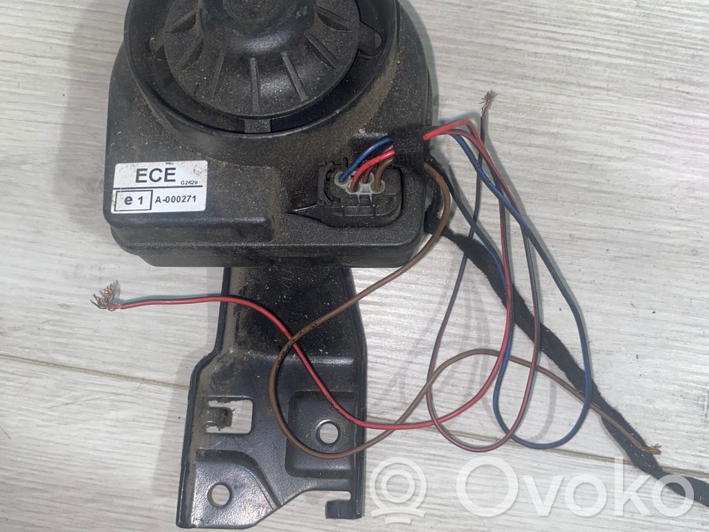 BMW X3 E83 Alarm system siren 