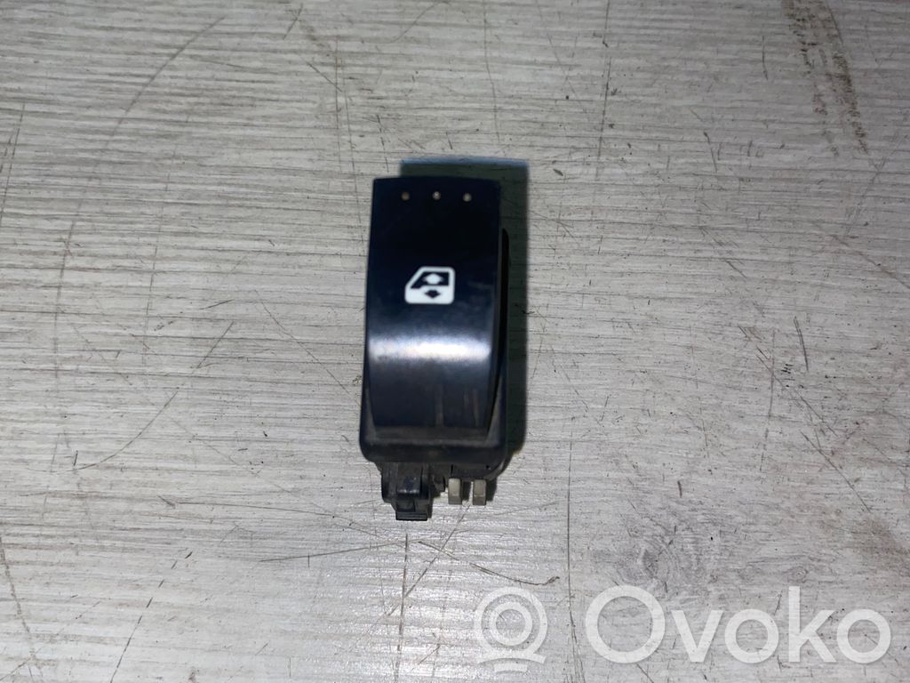 Renault Clio II Electric window control switch 