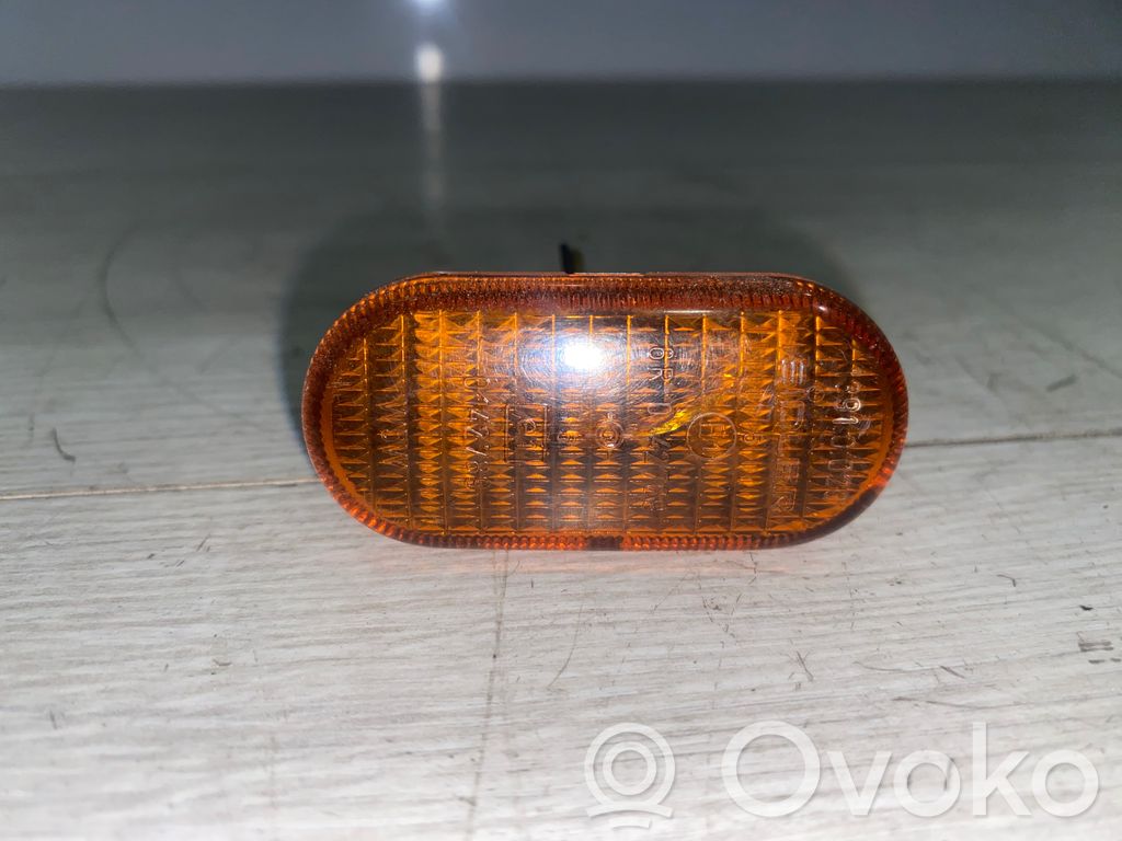Renault Scenic I Front fender indicator light 