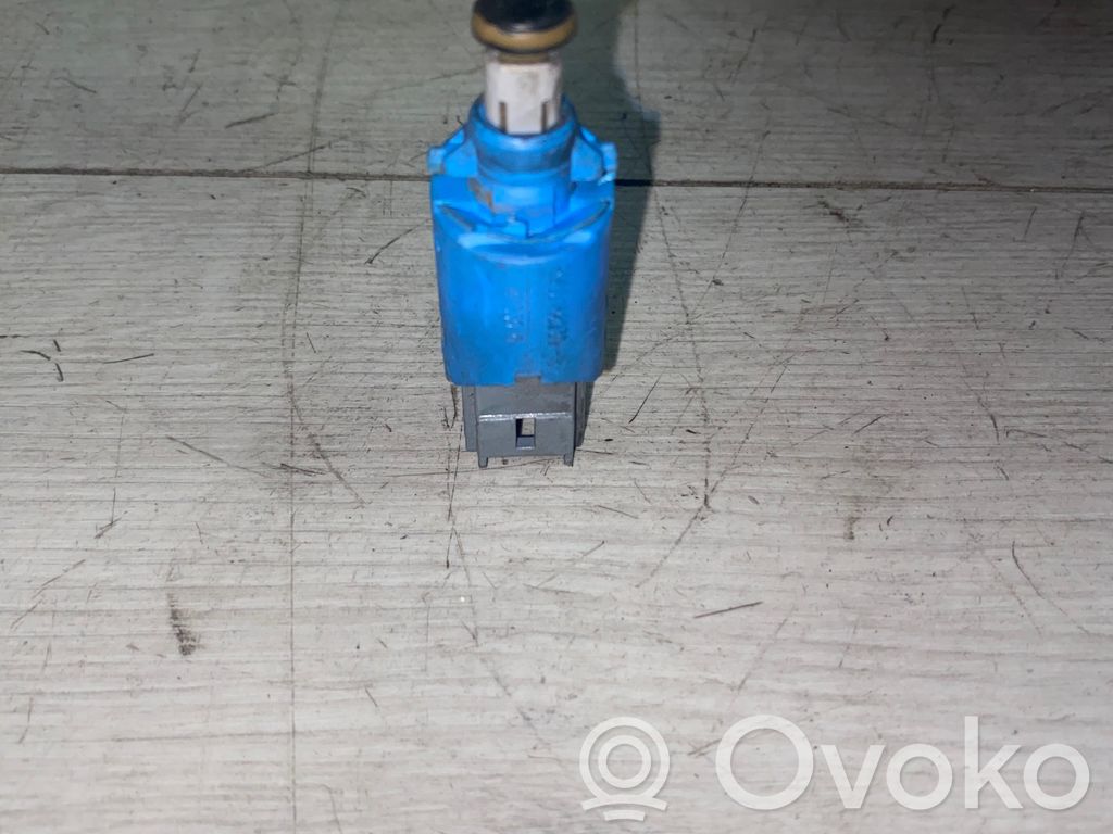 Renault Megane II Brake pedal sensor switch 