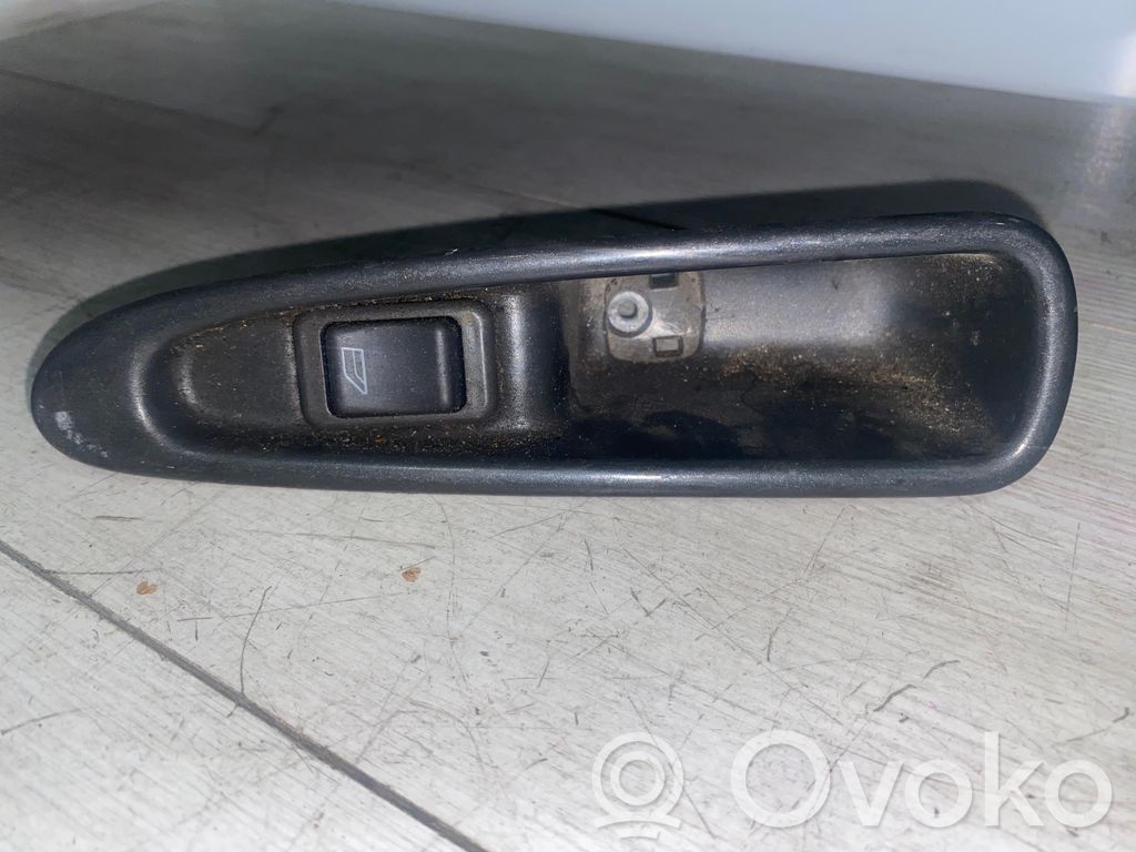 Volvo S40, V40 Electric window control switch 