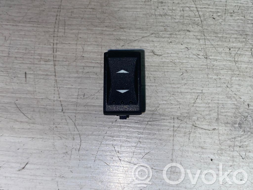 Ford Mondeo Mk III Electric window control switch 