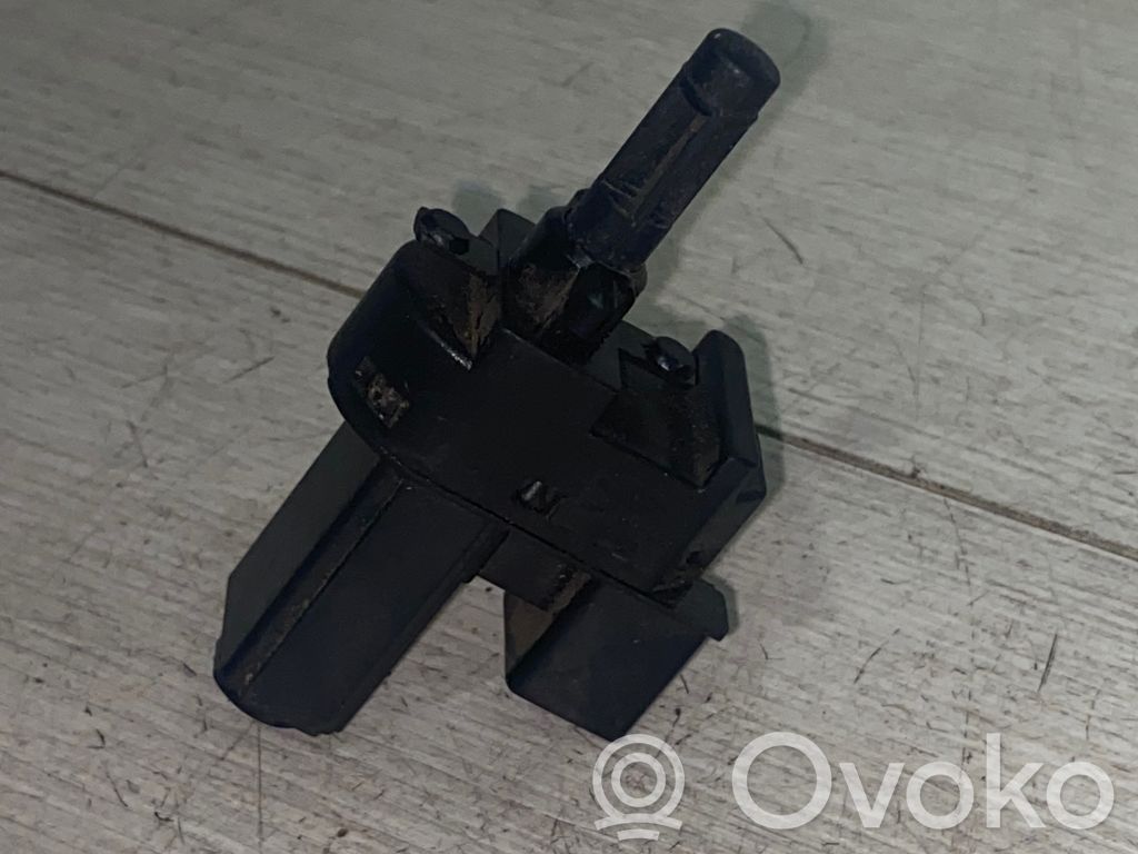 Brake pedal sensor switch   4M5T7C534
