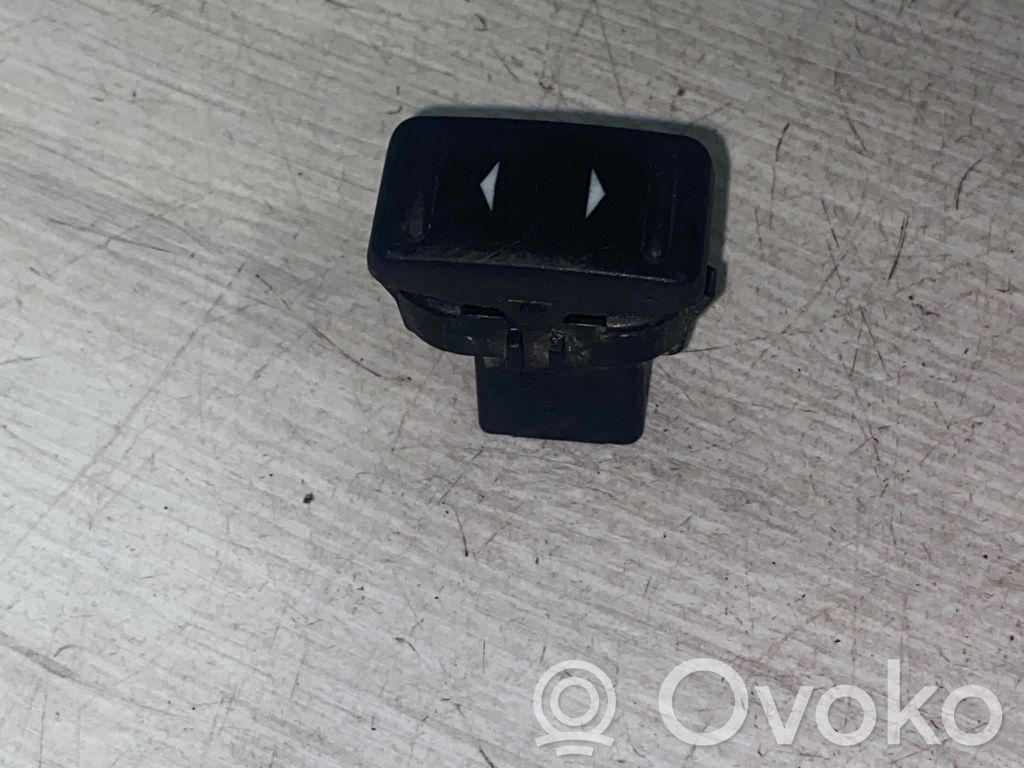 Ford Focus Electric window control switch 