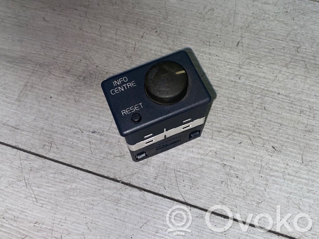 Volvo S40, V40 Multifunctional control switch/knob 