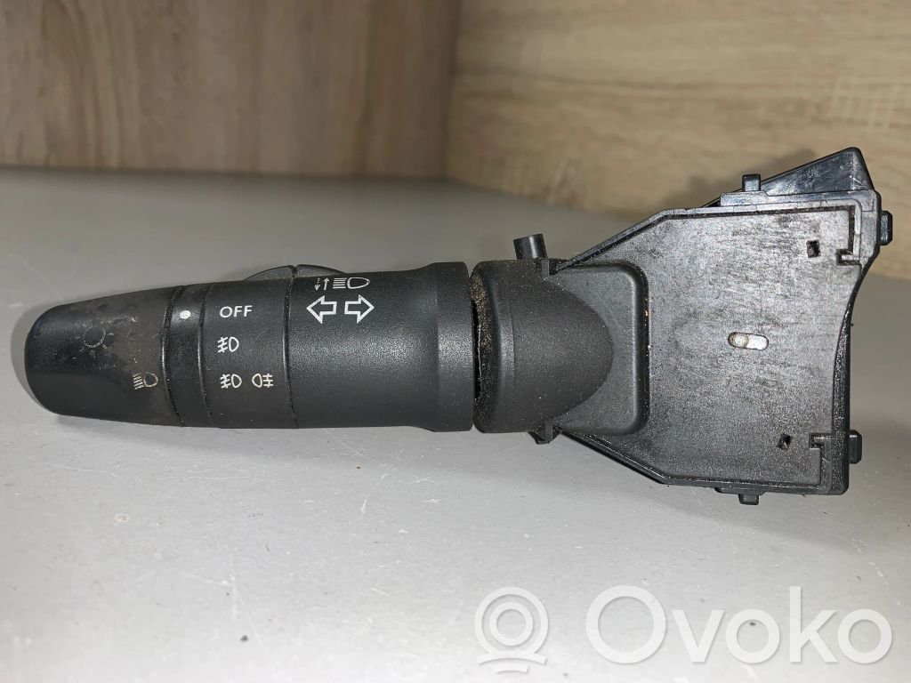 Nissan Primera Indicator stalk 