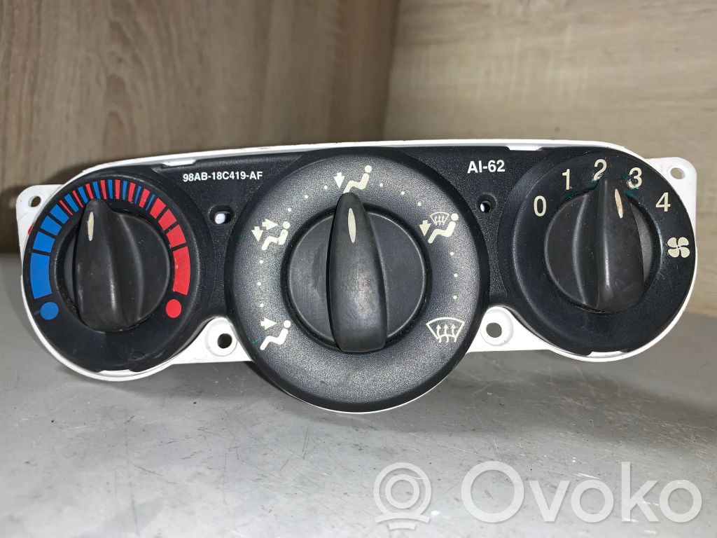 Ford Focus Climate control unit 