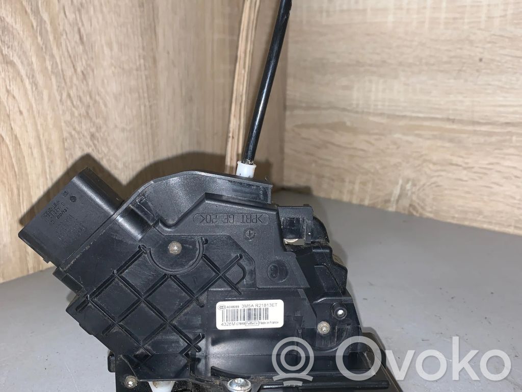 Ford Focus Priekinė durų spyna 