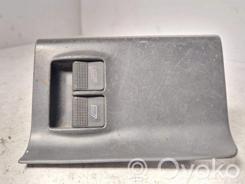 Audi A4 S4 B5 8D Electric window control switch 