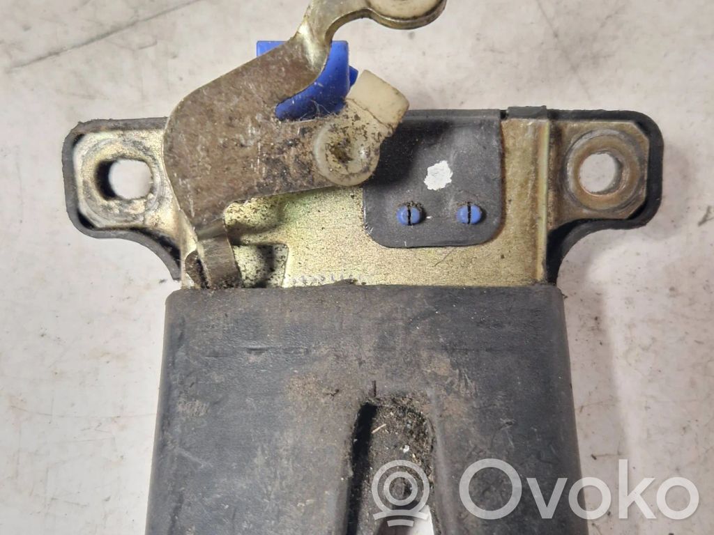 Audi A6 S6 C5 4B Tailgate/trunk/boot lock/catch/latch 