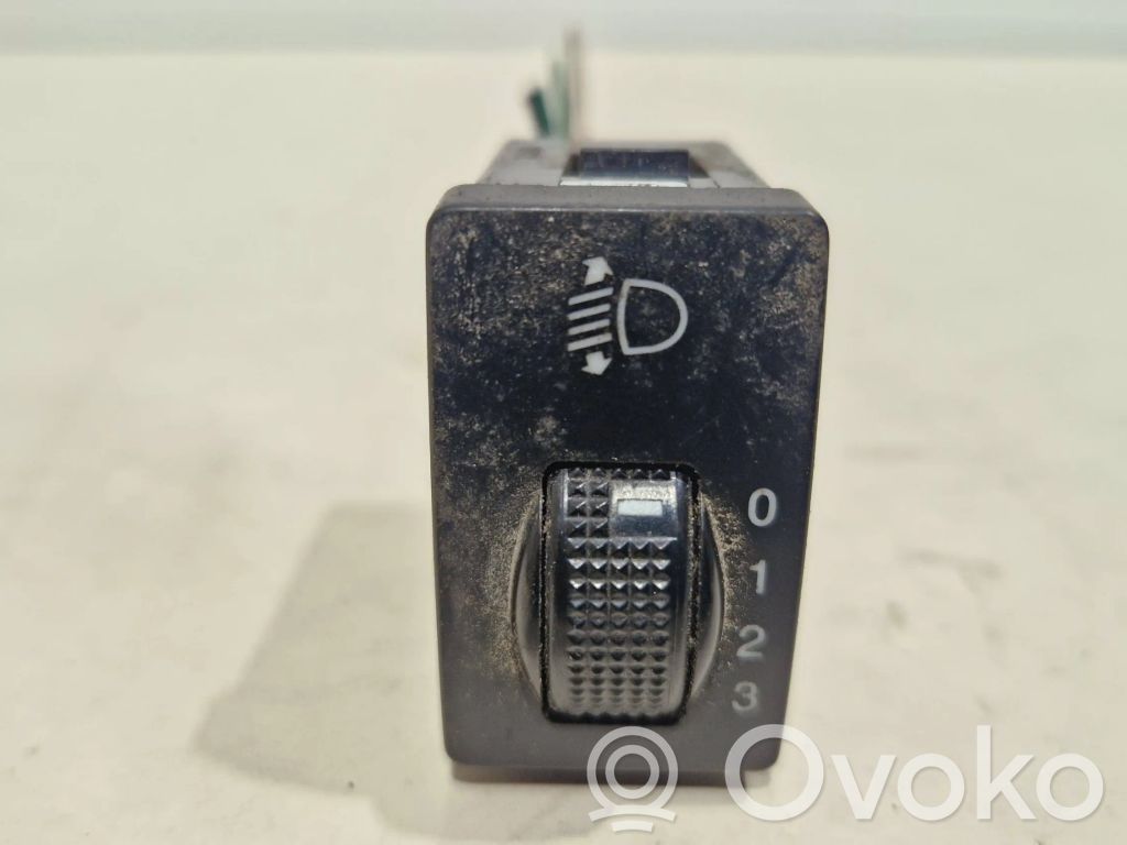 Chevrolet Aveo Headlight level height control switch 