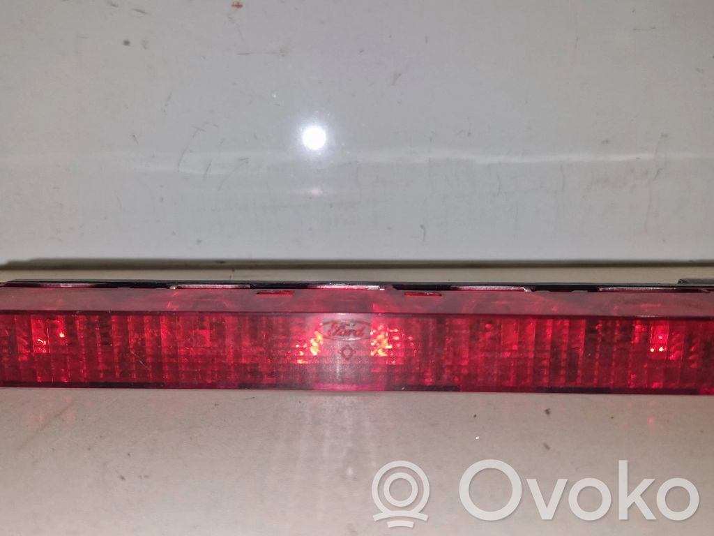 Ford Focus Third/center stoplight 