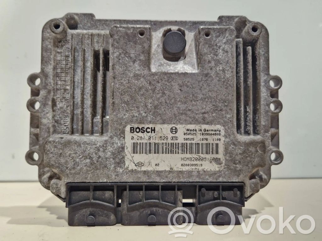 Renault Trafic II (X83) Engine control unit/module 
