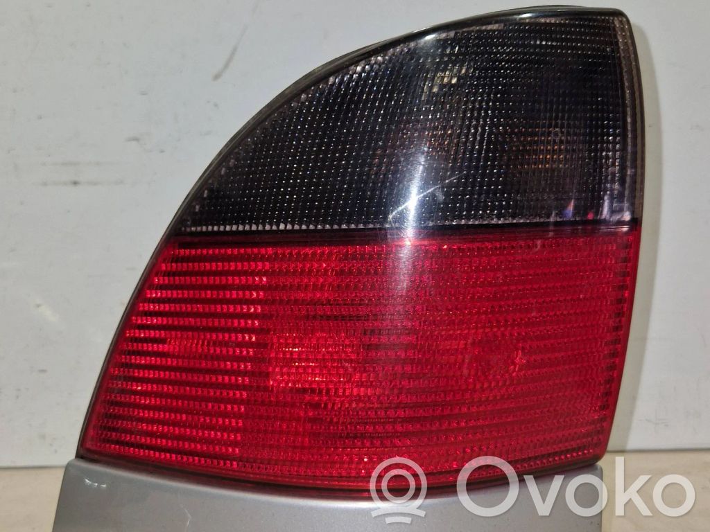 Saab 9-5 Galinis žibintas kėbule 