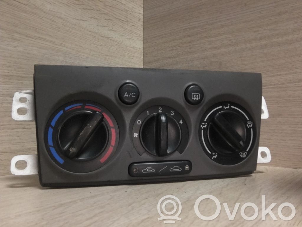 Mazda Premacy Climate control unit 