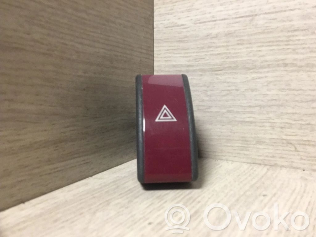 Opel Astra H Hazard light switch 