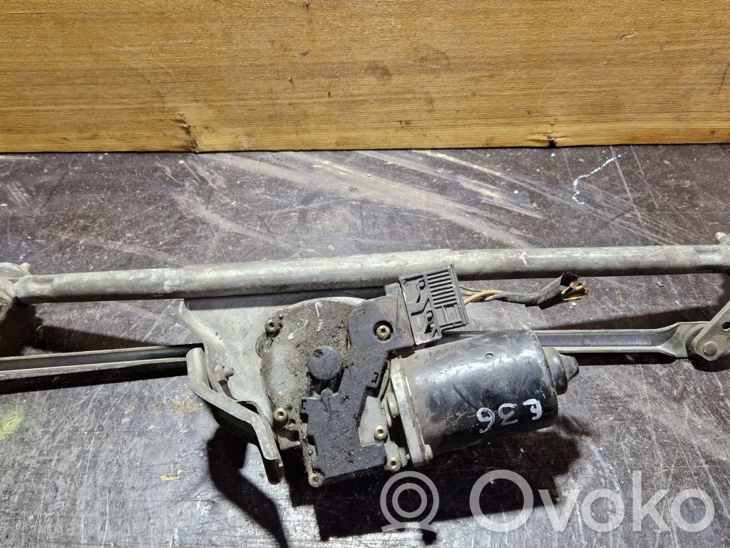 BMW 3 E36 Mechanizm i silniczek wycieraczek szyby przedniej / czołowej 
