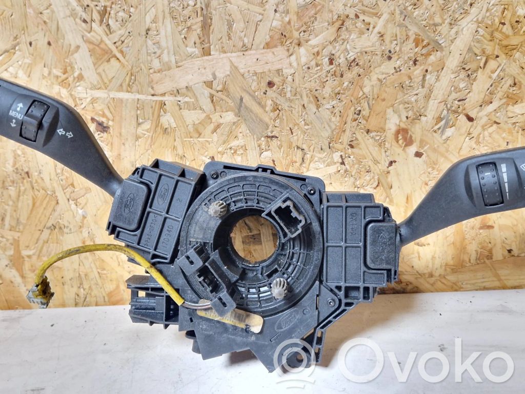 Ford Focus Wiper turn signal indicator stalk/switch 