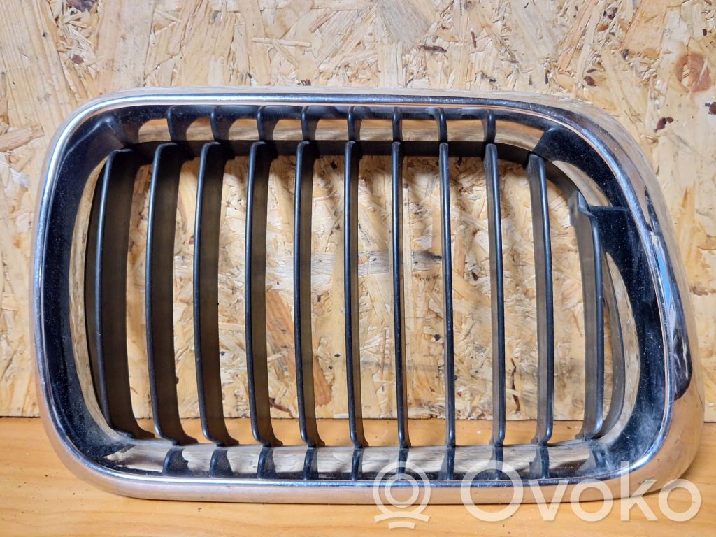 BMW 3 E36 Front grill 