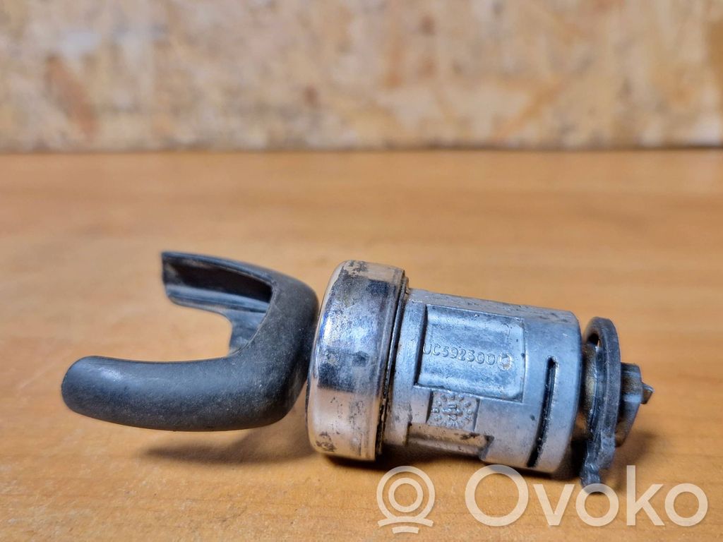 Ford Mondeo Mk III Ignition lock 