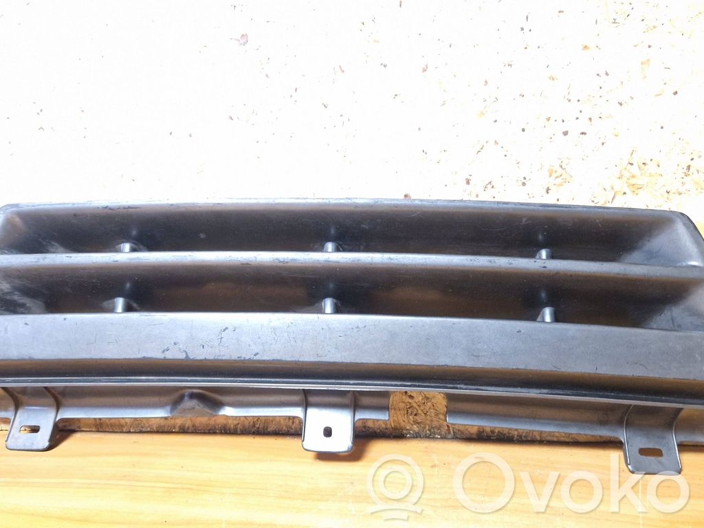 Opel Omega A Front grill 