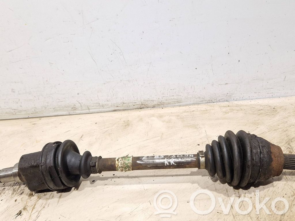Audi A4 S4 B5 8D Eje de transmisión delantero 