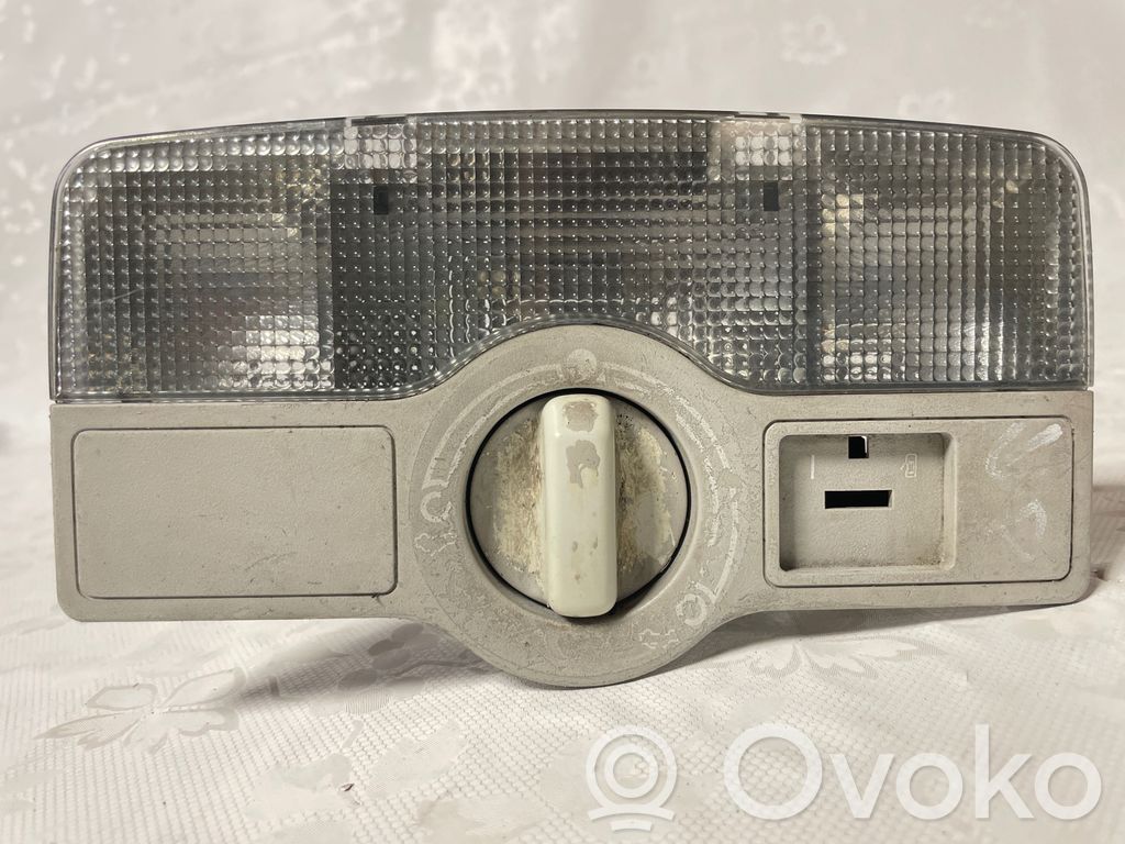 Audi A4 S4 B5 8D Éclairage lumière plafonnier avant 