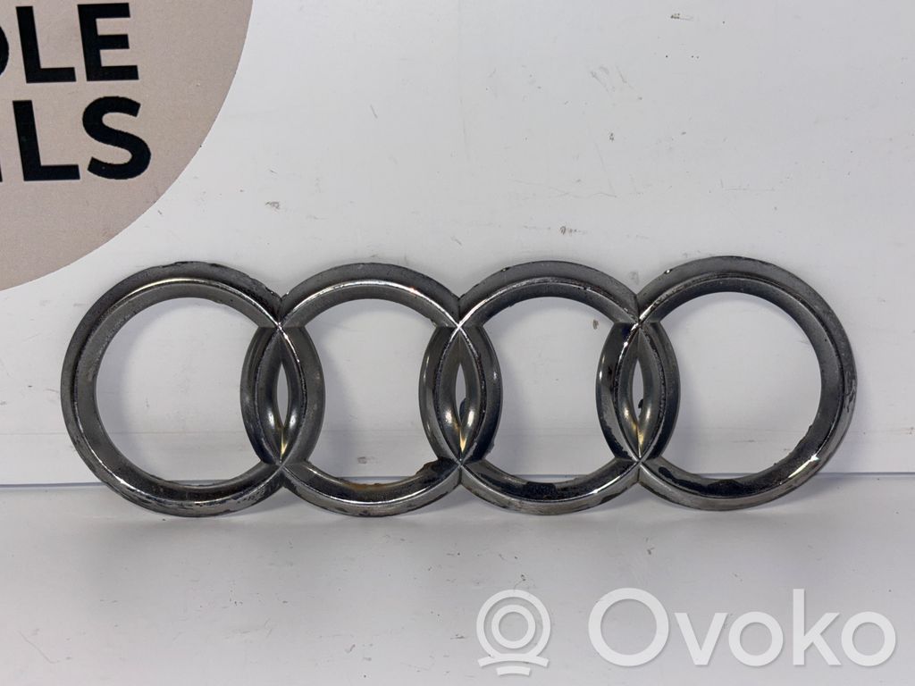 Audi A6 S6 C6 4F Emblemat / Znaczek 