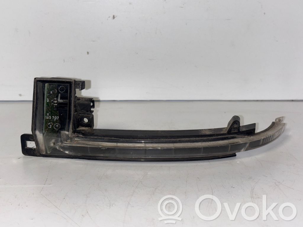 Mirror indicator light   8K0949101