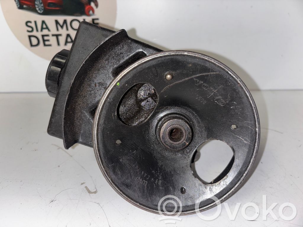 Volvo S70  V70  V70 XC Ohjaustehostimen pumppu 