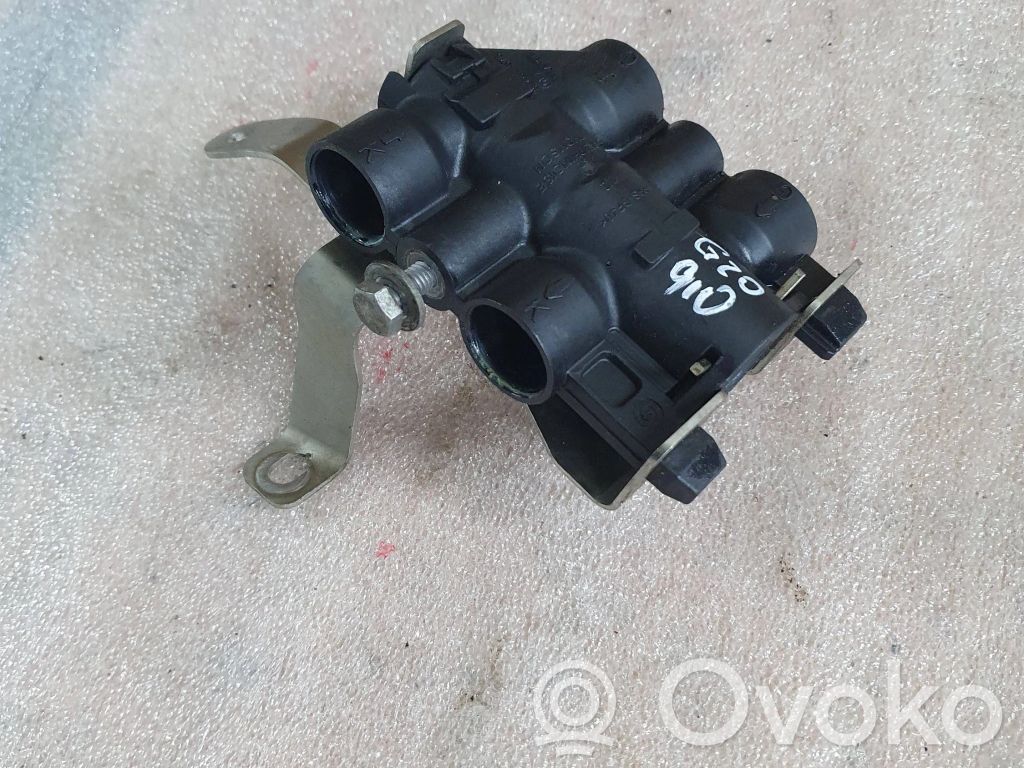 BMW 3 G20 G21 Pavarų dėžės tepalo aušintuvo vamzdelis (-ai)/ žarna (-os) 