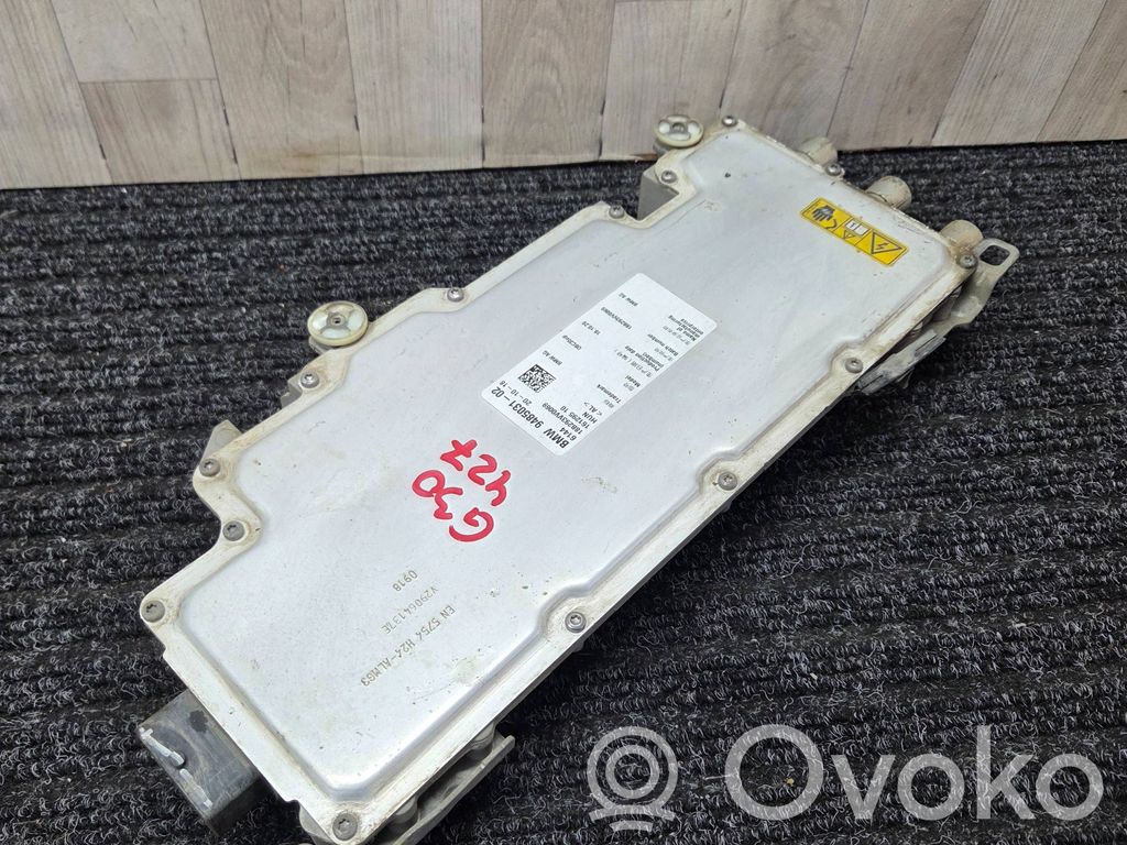 BMW 5 G30 G31 G38 Falownik / Przetwornica napięcia 