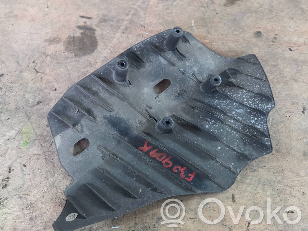 BMW 3 F30 F35 F31 Otros repuestos de carrocería inferior 