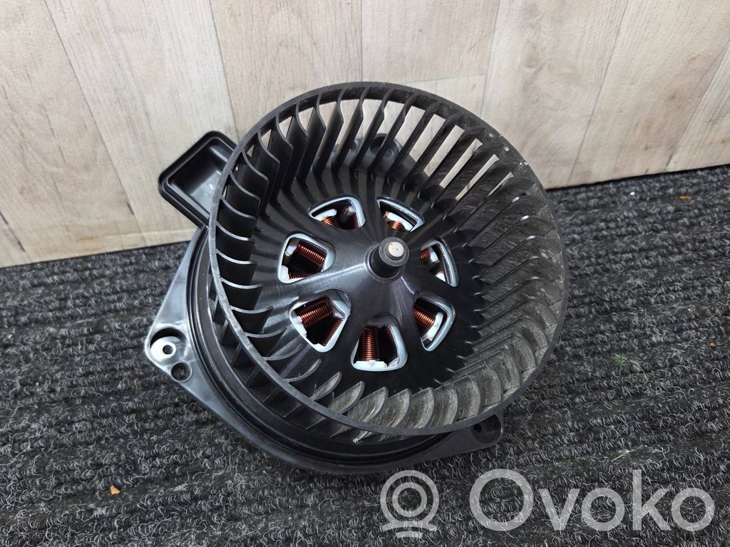 BMW 3 G20 G21 Heizungslüfter 