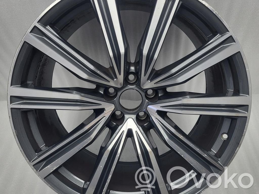 Audi Q7 4M Alkuperäinen pölykapseli 