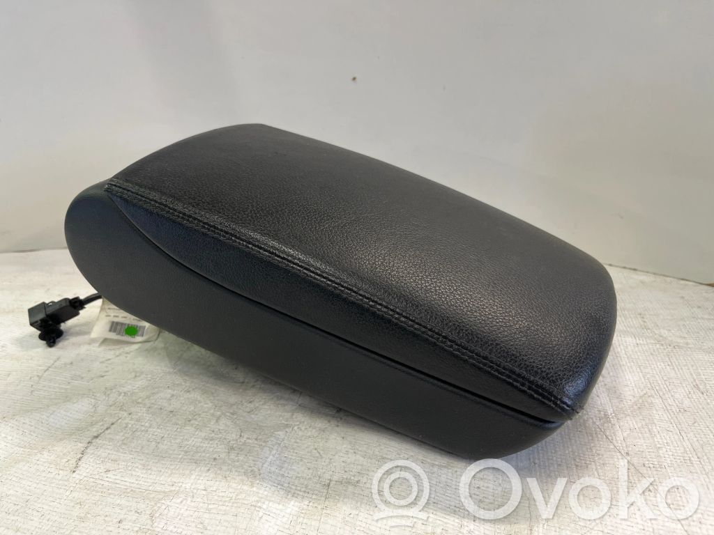 Audi A6 S6 C6 4F Armrest 