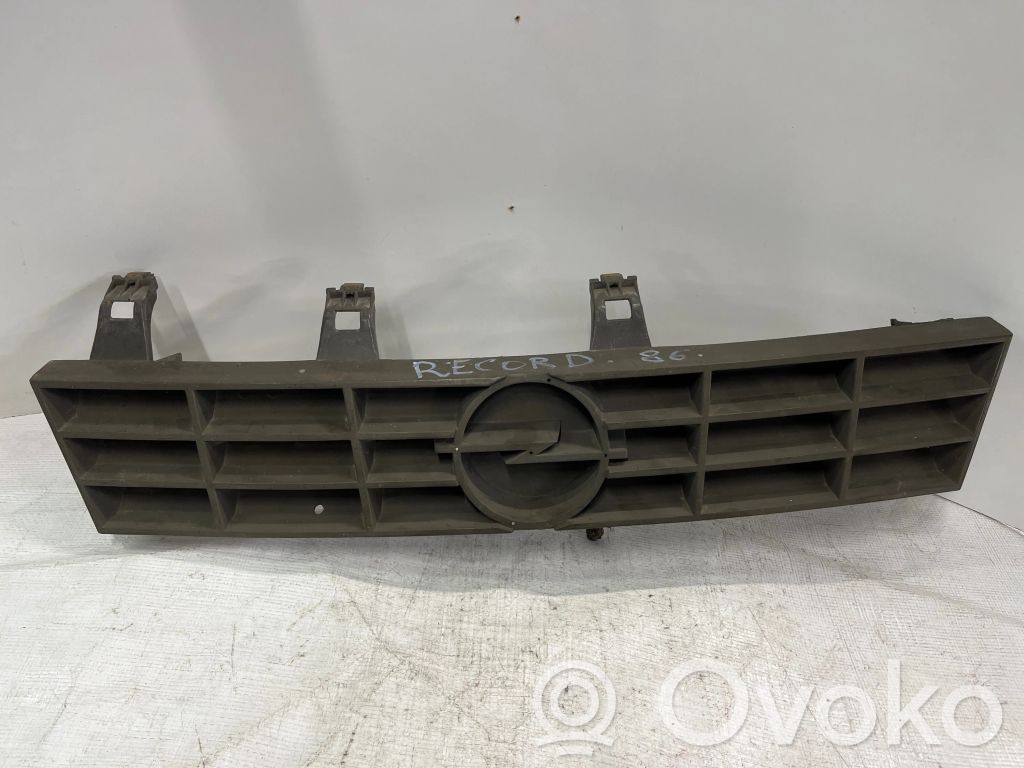 Opel Rekord E2 Kühlergrill 