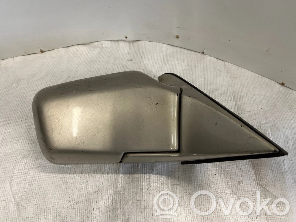 BMW 3 E30 Front door electric wing mirror 