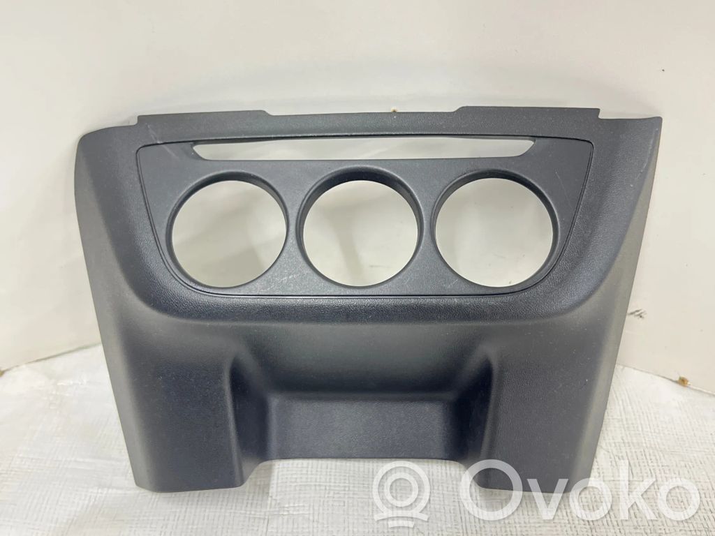 Peugeot 301 Climate control/heater control trim 