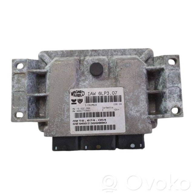 Citroen C8 Engine control unit/module 
