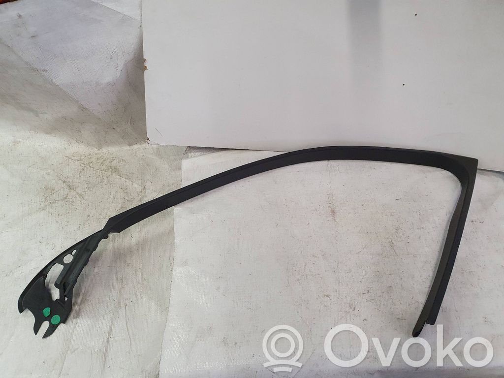 Saab 9-3 Ver2 Listwa / Uszczelka szyby drzwi przednich 