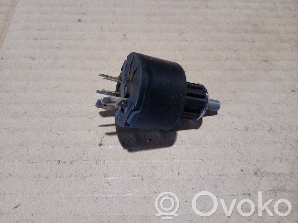 BMW 5 E28 Other switches/knobs/shifts 