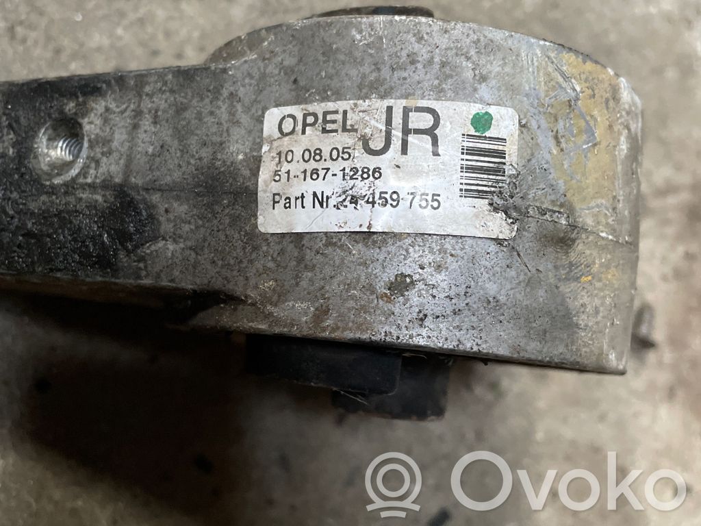 Opel Zafira B Engine mount bracket 