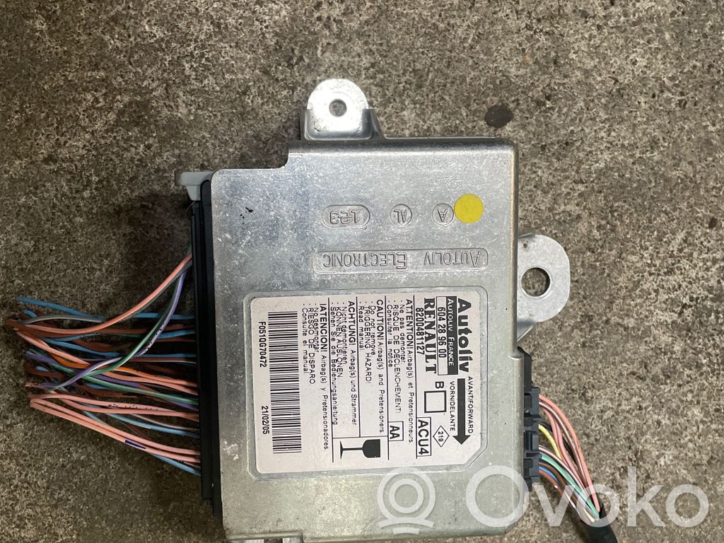 Renault Megane II Airbag control unit/module 