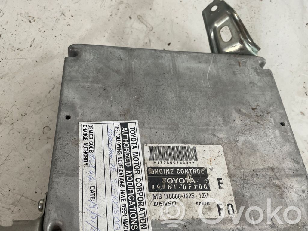 Toyota Corolla Verso AR10 Engine control unit/module 