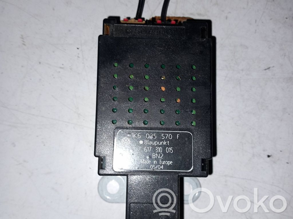 Volkswagen Golf V Aerial antenna amplifier 