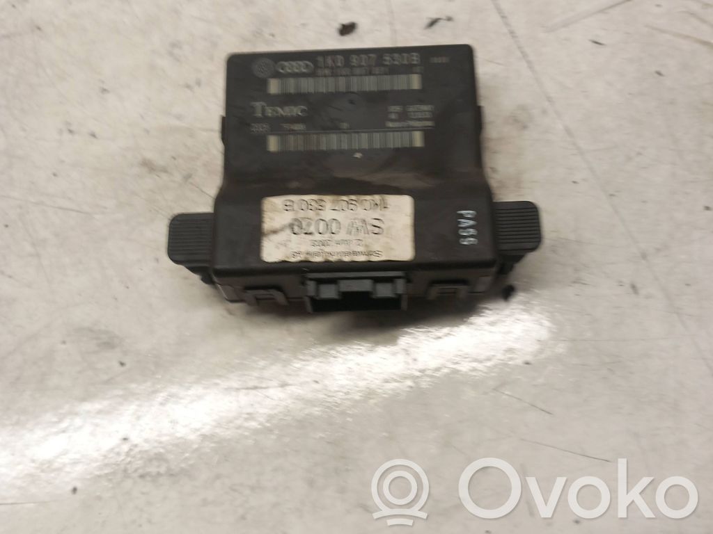 Audi A3 S3 8P Gateway control module 