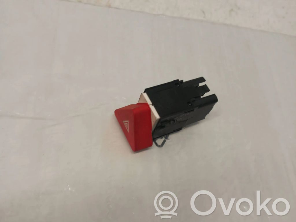 Botón interruptor de luz de peligro   5M0953909A